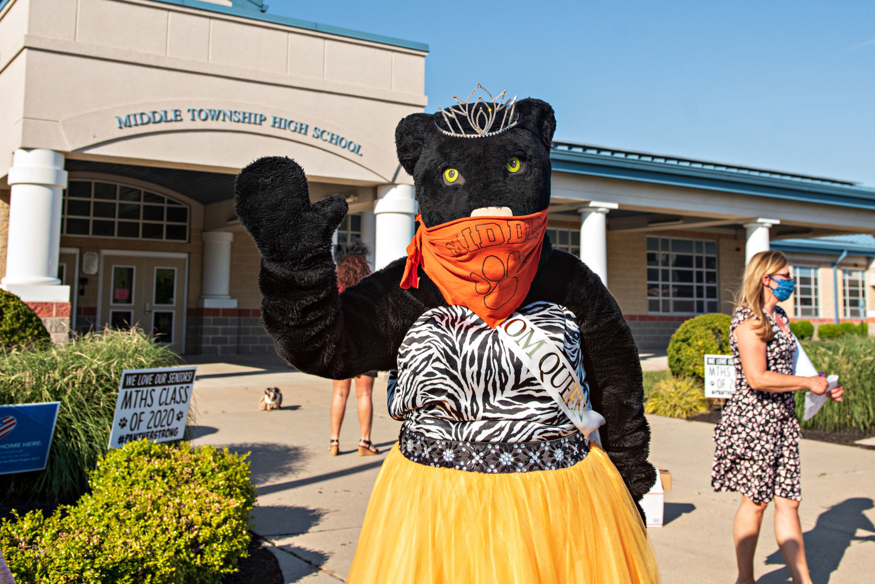 051620_nws_middleporchprom